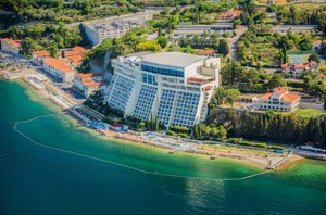 grand hotel bernardin beach panorama from air